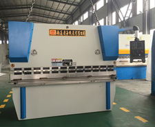 WC67Y-63T2500液壓板料折彎機(jī)